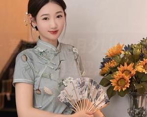 秀人网 – 套路满满的月夕Lily，甜心套图不再羞涩。