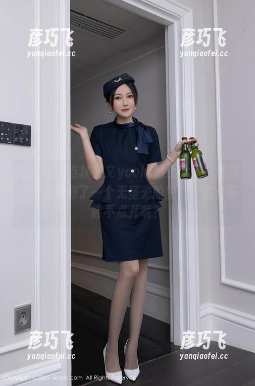 秀人网 - 当林文文yooki遇上女王，结果就是你看到了一个无圣光的图集！怎么可能不点开呢？