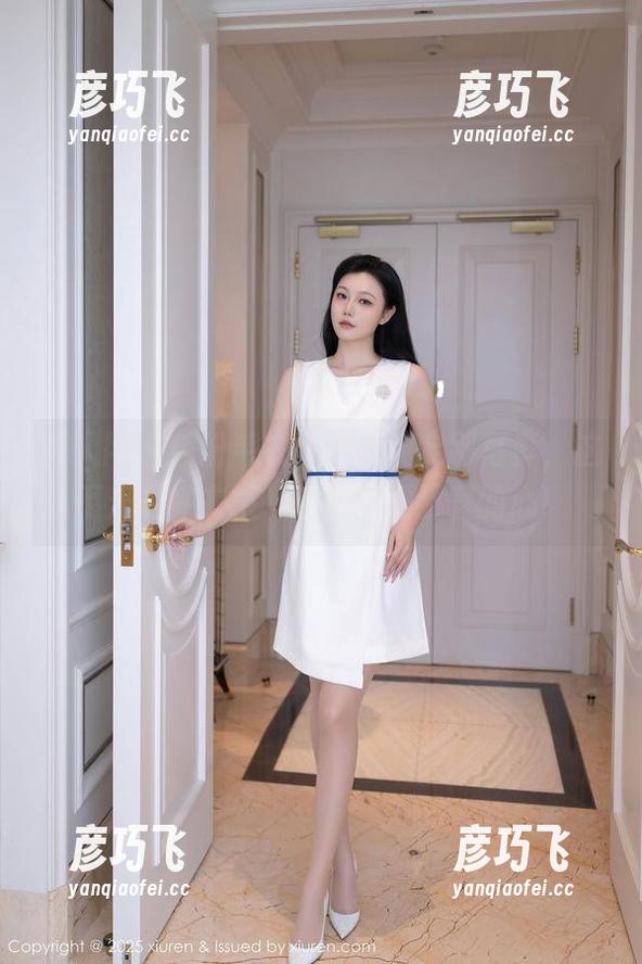 秀人网 - 缤纷毛衣，王伊纯定制写真，这不光是件衣服，还是一颗温暖的心！