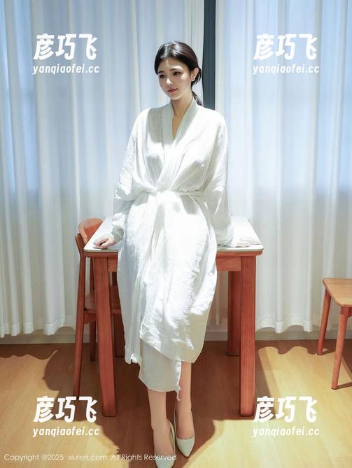 秀人网 - 说好的泳池，结果被金允珍呐的美图冲击到几乎失控。