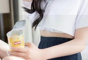 秀人网 – 鱼尾fish的厨娘：一张美图就能治愈你的味蕾！