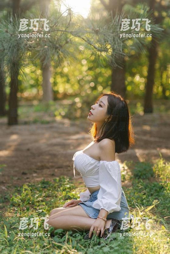 看！穆零Mu0新一波女孩的更新，竟然让我开始追忆我的青春……是不是该买个相框？