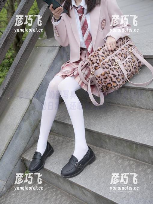 紧急企划 - 奶昔写真：学生妹图册里的轻松日常，还敢说无聊？