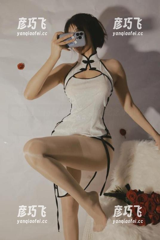 纪念小小v 微密圈 - 图包里的兔女郎,纪念小小v难得的一面,怎能不看