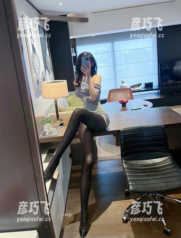 微密圈 - 每一张葛征酒系列的原图，都是一种悄然的诱惑，唉，谁能不动心呢？