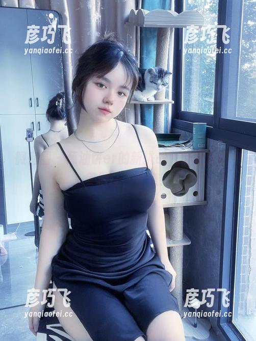 葱油饼er 微密圈 - 葱油饼er的新挑战,空姐套图中美得让人捉急!