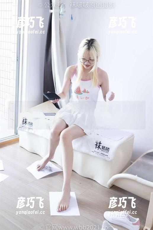 袜啵啵 - 小安的毛衣更新：这才是衣服和人的斗智斗勇嘛
