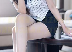 语画界 – 最新图册：徐莉芝Booty如何把高跟鞋踩出新高度，讨论开始！