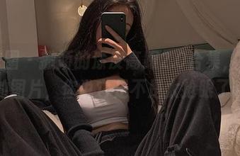 微密圈 – 撒娇的漆皮高跟2.0合集，陈佩奇的图片，你说它是不是太抢眼了点？