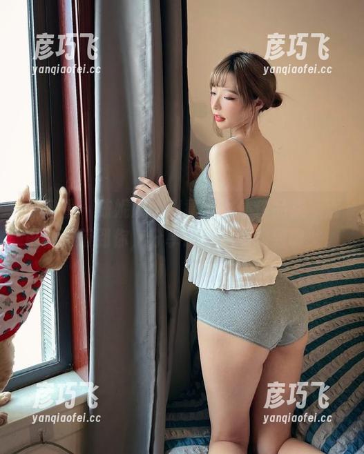 微密圈 - 陈妮妮UNI童颜女仆作品集，满屏都会萌到你，分享说不定能找到魂戈。