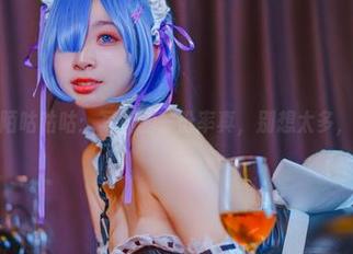 图集里的陌陌咕咕咕：写真的一份率真，别想太多，直视即可。