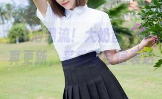 魅妍社 – 泳池潮流！大奶昔Kyra这波写真更新，妥妥的自信表达