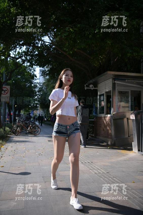 魔镜街拍 - 无圣光照耀下的凯恩，图片里我的心快要冒烟了！